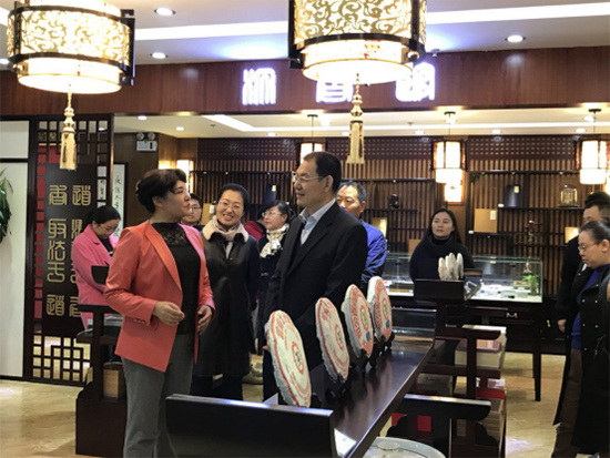 学习贯彻党的十九大精神,做好新时期宣传思想工作——市委宣传部在三江源开展宣传思想工作专题调研-冬虫夏草 中国青海三江源冬虫夏草 Cordyceps sinensis